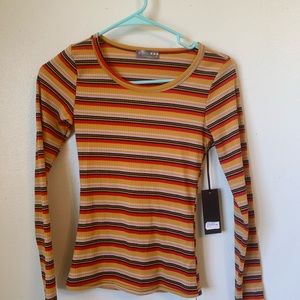 Women rubbed long sleeve tee